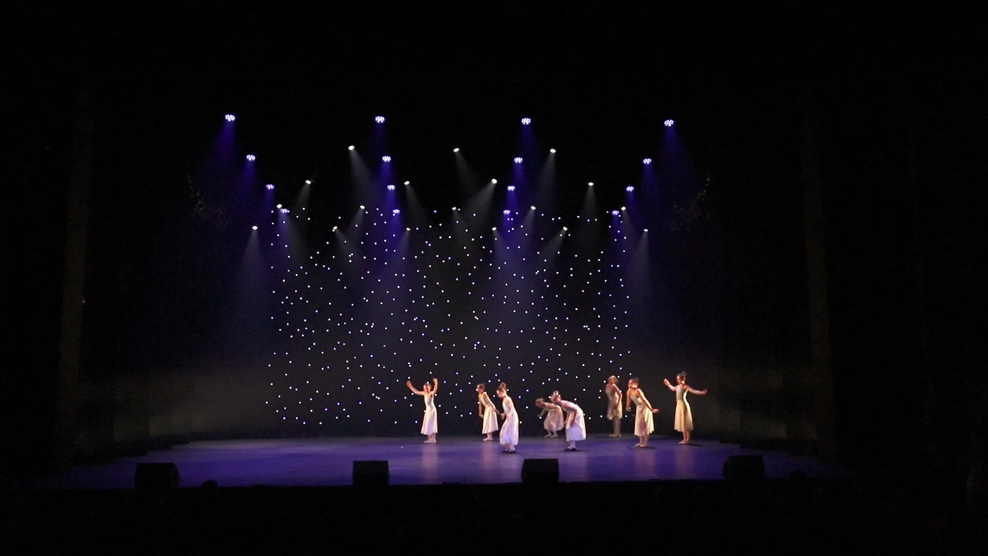 Beeld uit het optreden Klassiek Ballet 9-12 jaar tijdens The Magic of Dance